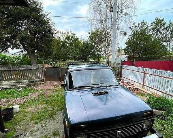 Зеленый ВАЗ 2121 Нива, объемом двигателя 1.6 л и пробегом 100 тыс. км за 2300 $, фото 2 на Automoto.ua