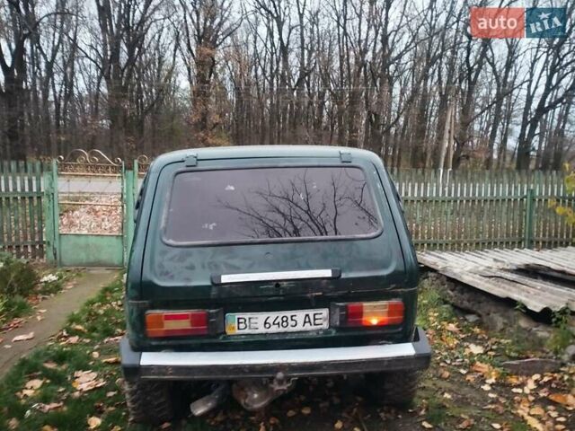 Зеленый ВАЗ 2121 Нива, объемом двигателя 1.6 л и пробегом 200 тыс. км за 1750 $, фото 5 на Automoto.ua