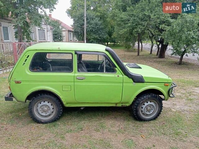 Зелений ВАЗ 2121 Нива, об'ємом двигуна 1.57 л та пробігом 300 тис. км за 1300 $, фото 5 на Automoto.ua