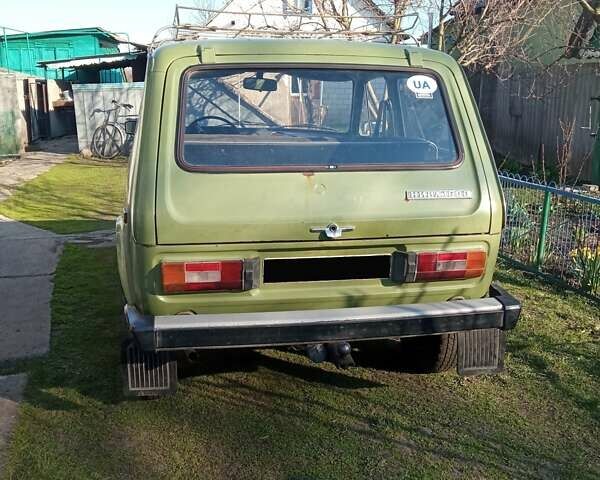 Зеленый ВАЗ 2121 Нива, объемом двигателя 1.6 л и пробегом 170 тыс. км за 2500 $, фото 3 на Automoto.ua