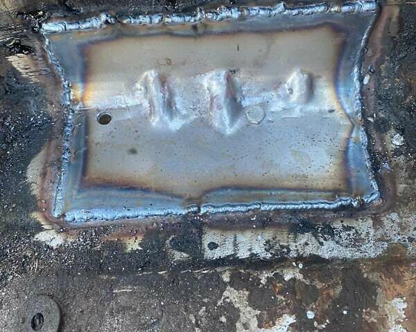 Зеленый ВАЗ 2121 Нива, объемом двигателя 1.6 л и пробегом 70 тыс. км за 1600 $, фото 11 на Automoto.ua