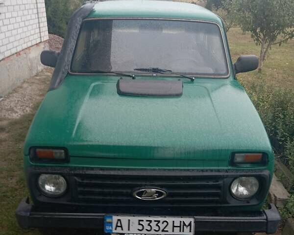 Зеленый ВАЗ 2121 Нива, объемом двигателя 1.57 л и пробегом 1 тыс. км за 3200 $, фото 4 на Automoto.ua