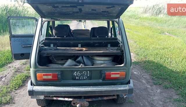 Зелений ВАЗ 2121 Нива, об'ємом двигуна 0 л та пробігом 100 тис. км за 1600 $, фото 6 на Automoto.ua