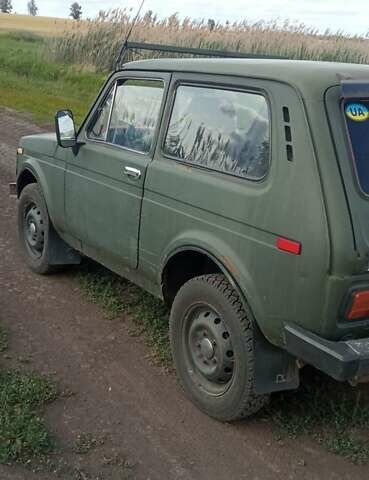 Зелений ВАЗ 2121 Нива, об'ємом двигуна 0 л та пробігом 100 тис. км за 1600 $, фото 1 на Automoto.ua