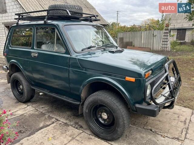 Зеленый ВАЗ 2121 Нива, объемом двигателя 1.6 л и пробегом 200 тыс. км за 2200 $, фото 7 на Automoto.ua