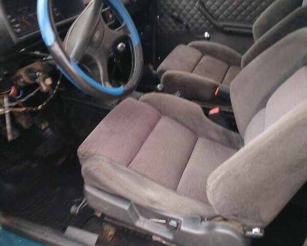 Зеленый ВАЗ 2121 Нива, объемом двигателя 1.57 л и пробегом 229 тыс. км за 4199 $, фото 3 на Automoto.ua