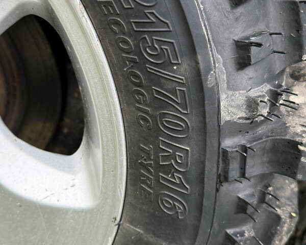 Зелений ВАЗ 2121 Нива, об'ємом двигуна 1.6 л та пробігом 182 тис. км за 3200 $, фото 11 на Automoto.ua