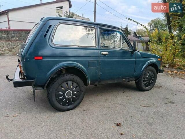 Зеленый ВАЗ 2121 Нива, объемом двигателя 1.6 л и пробегом 222 тыс. км за 750 $, фото 5 на Automoto.ua