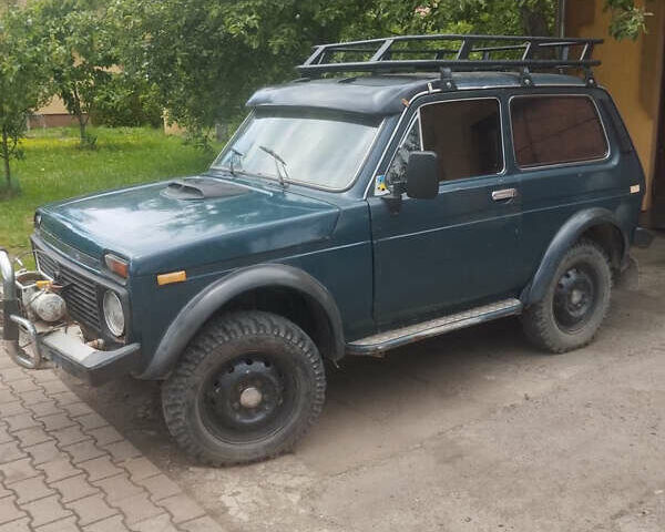 Зеленый ВАЗ 2121 Нива, объемом двигателя 1.9 л и пробегом 102 тыс. км за 2500 $, фото 2 на Automoto.ua