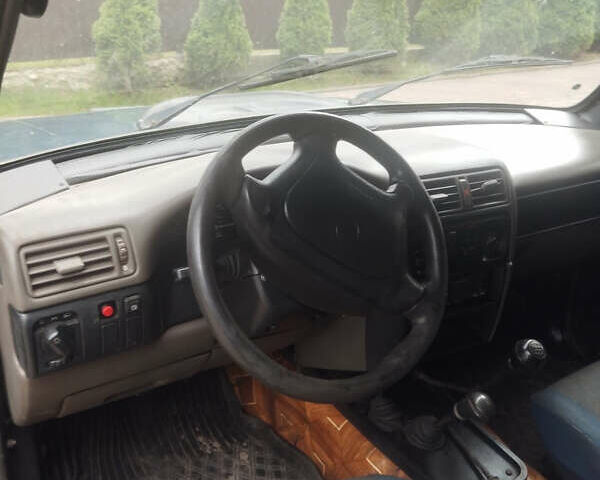 Зеленый ВАЗ 2121 Нива, объемом двигателя 1.9 л и пробегом 102 тыс. км за 2500 $, фото 5 на Automoto.ua