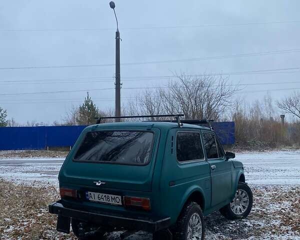 Зеленый ВАЗ 2121 Нива, объемом двигателя 1.57 л и пробегом 81 тыс. км за 2800 $, фото 1 на Automoto.ua