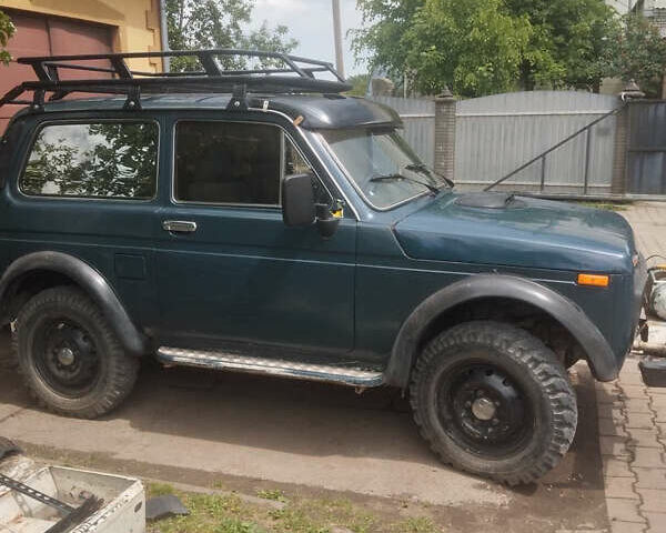 Зеленый ВАЗ 2121 Нива, объемом двигателя 1.9 л и пробегом 102 тыс. км за 2500 $, фото 1 на Automoto.ua