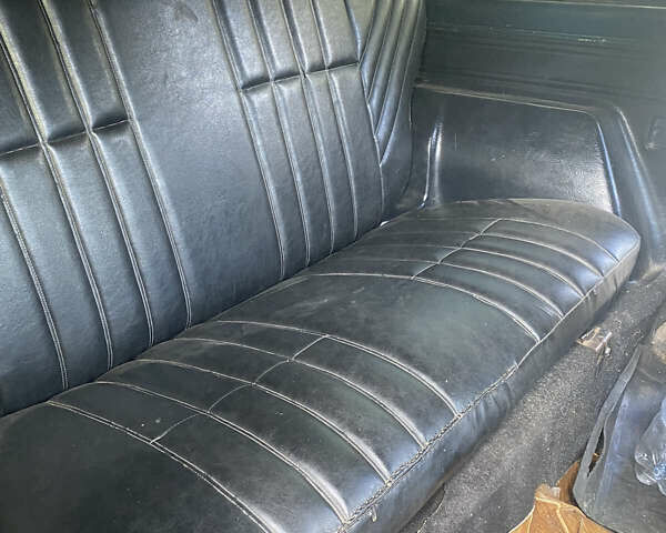 Зеленый ВАЗ 2121 Нива, объемом двигателя 1.9 л и пробегом 102 тыс. км за 2500 $, фото 7 на Automoto.ua