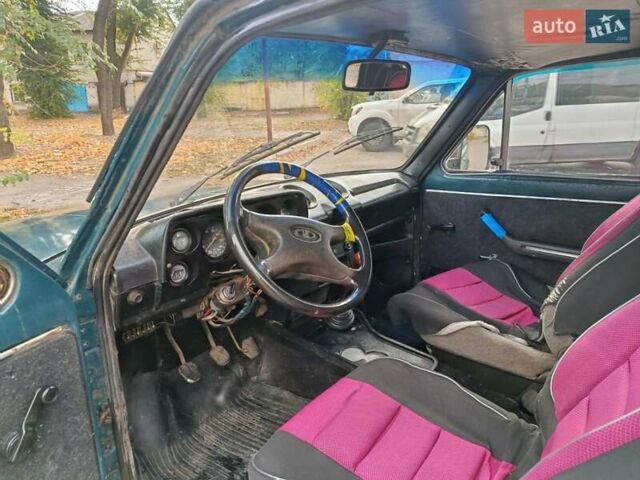 Зеленый ВАЗ 2121 Нива, объемом двигателя 1.6 л и пробегом 222 тыс. км за 750 $, фото 6 на Automoto.ua
