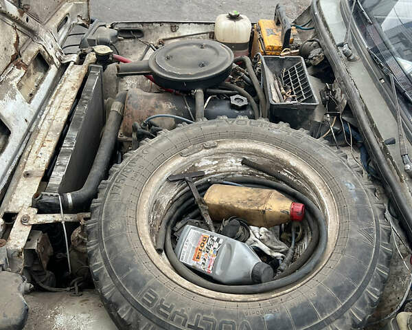 Зеленый ВАЗ 2121 Нива, объемом двигателя 1.6 л и пробегом 1 тыс. км за 2100 $, фото 5 на Automoto.ua