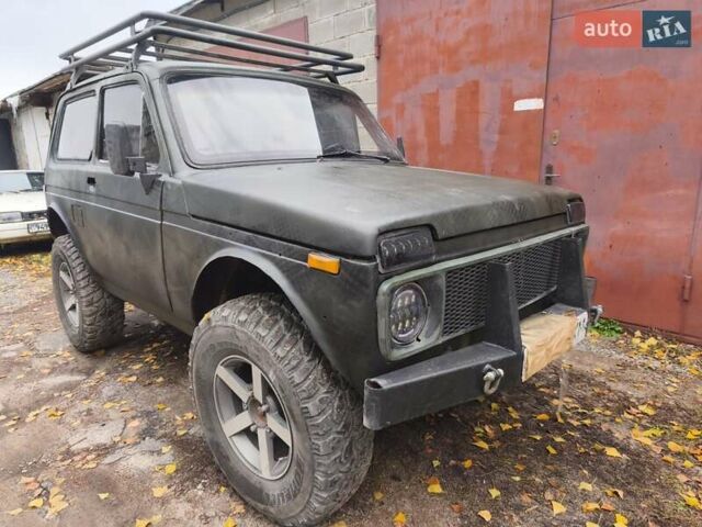 Зеленый ВАЗ 2121 Нива, объемом двигателя 0 л и пробегом 70 тыс. км за 2000 $, фото 8 на Automoto.ua