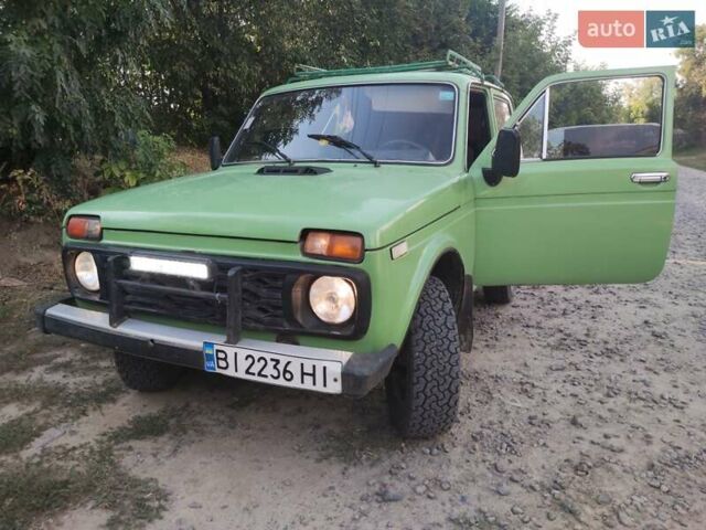 Зелений ВАЗ 2121 Нива, об'ємом двигуна 1.57 л та пробігом 200 тис. км за 2200 $, фото 7 на Automoto.ua