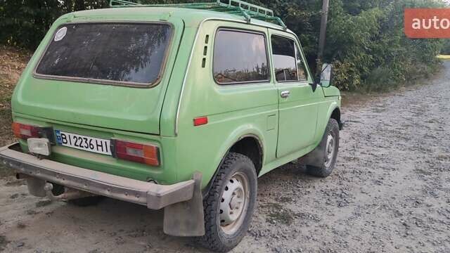 Зелений ВАЗ 2121 Нива, об'ємом двигуна 1.57 л та пробігом 200 тис. км за 2200 $, фото 11 на Automoto.ua
