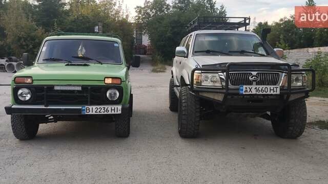 Зелений ВАЗ 2121 Нива, об'ємом двигуна 1.57 л та пробігом 200 тис. км за 2200 $, фото 14 на Automoto.ua
