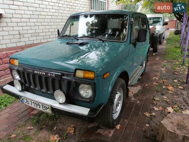 Зеленый ВАЗ 2121 Нива, объемом двигателя 1.6 л и пробегом 101 тыс. км за 2500 $, фото 4 на Automoto.ua