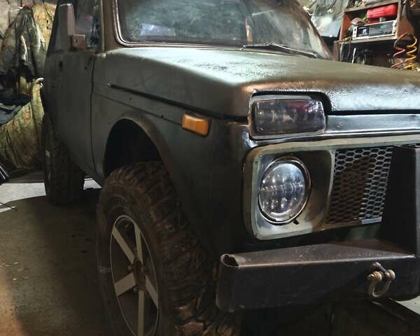 Зеленый ВАЗ 2121 Нива, объемом двигателя 0 л и пробегом 70 тыс. км за 2000 $, фото 1 на Automoto.ua