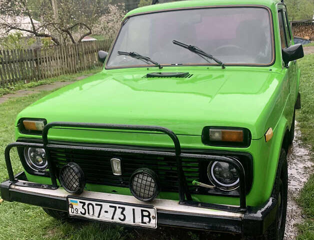 Зелений ВАЗ 2121 Нива, об'ємом двигуна 1.6 л та пробігом 128 тис. км за 2100 $, фото 3 на Automoto.ua