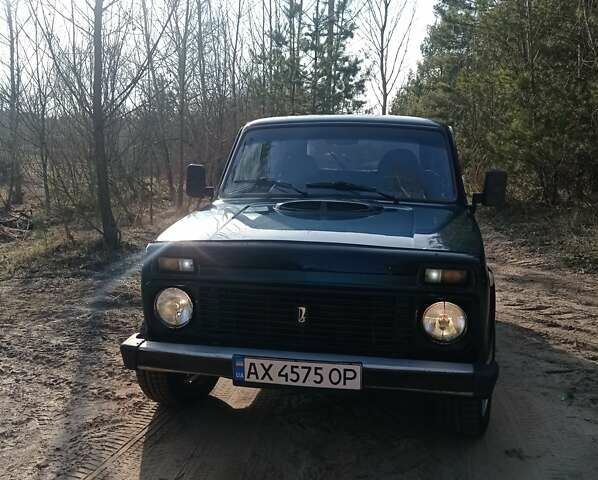 Зеленый ВАЗ 2121 Нива, объемом двигателя 1.69 л и пробегом 100 тыс. км за 3200 $, фото 11 на Automoto.ua