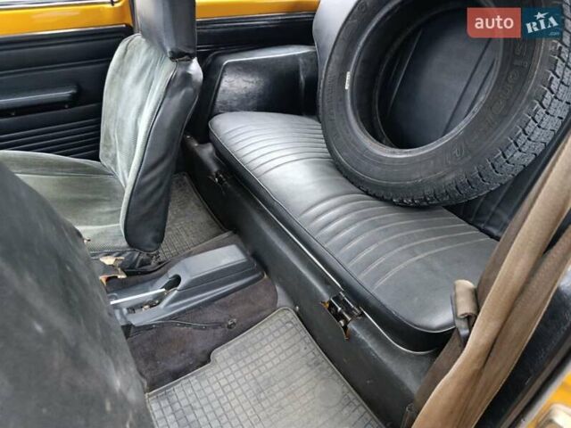 Оранжевый ВАЗ 2121 Нива, объемом двигателя 1.6 л и пробегом 72 тыс. км за 2950 $, фото 16 на Automoto.ua
