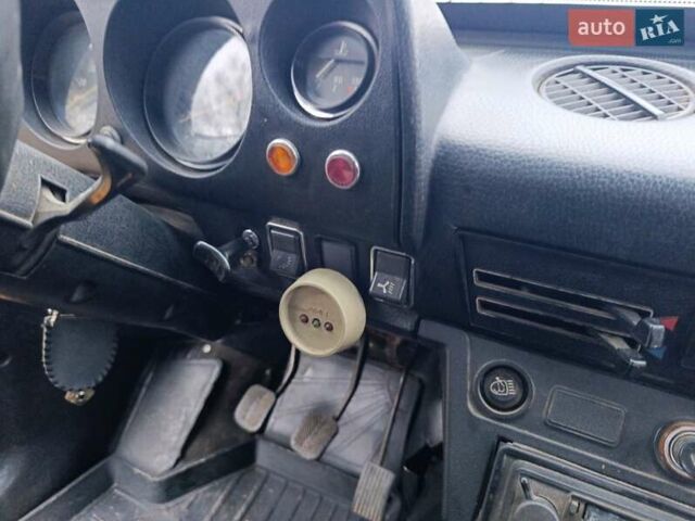 Оранжевый ВАЗ 2121 Нива, объемом двигателя 1.6 л и пробегом 72 тыс. км за 2950 $, фото 20 на Automoto.ua