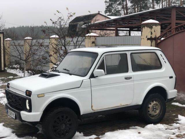 Белый ВАЗ 21213 Niva, объемом двигателя 1.7 л и пробегом 260 тыс. км за 1650 $, фото 4 на Automoto.ua