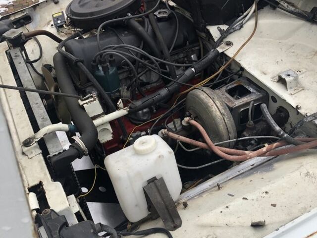 Белый ВАЗ 21213 Niva, объемом двигателя 1.7 л и пробегом 260 тыс. км за 1650 $, фото 1 на Automoto.ua