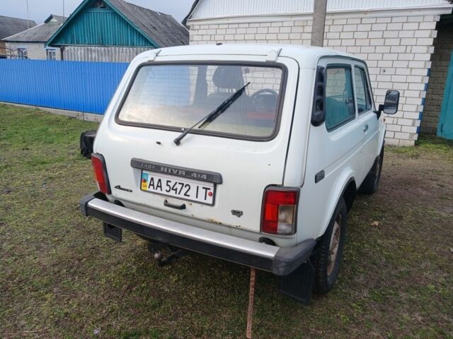 Белый ВАЗ 21213 Niva, объемом двигателя 1.7 л и пробегом 75 тыс. км за 2500 $, фото 3 на Automoto.ua