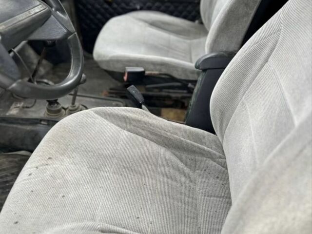 Білий ВАЗ 21213 Niva, об'ємом двигуна 1.6 л та пробігом 45 тис. км за 1500 $, фото 8 на Automoto.ua