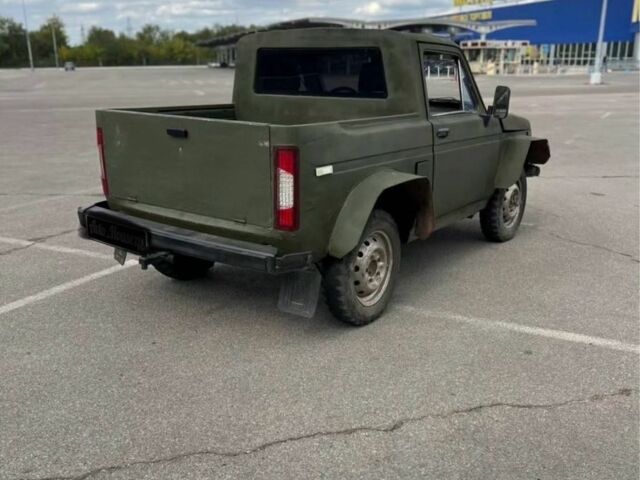 Білий ВАЗ 21213 Niva, об'ємом двигуна 1.6 л та пробігом 45 тис. км за 1500 $, фото 5 на Automoto.ua