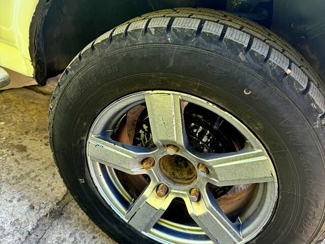 Белый ВАЗ 21213 Niva, объемом двигателя 1.7 л и пробегом 100 тыс. км за 2500 $, фото 7 на Automoto.ua