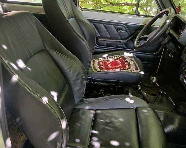 Белый ВАЗ 21213 Niva, объемом двигателя 1.7 л и пробегом 78 тыс. км за 2500 $, фото 2 на Automoto.ua