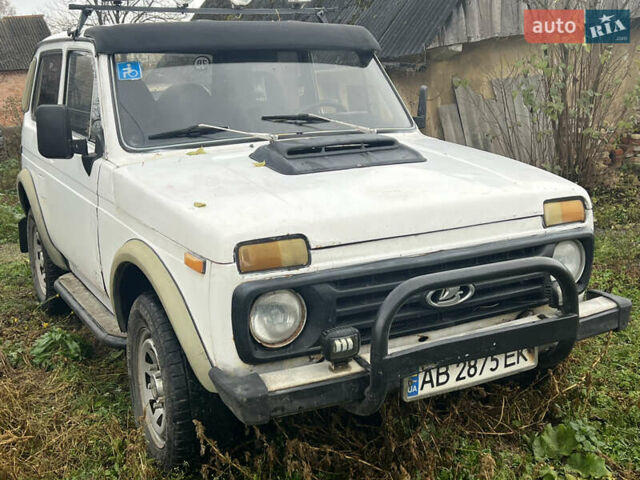 Белый ВАЗ 21213 Niva, объемом двигателя 1.7 л и пробегом 150 тыс. км за 1900 $, фото 4 на Automoto.ua