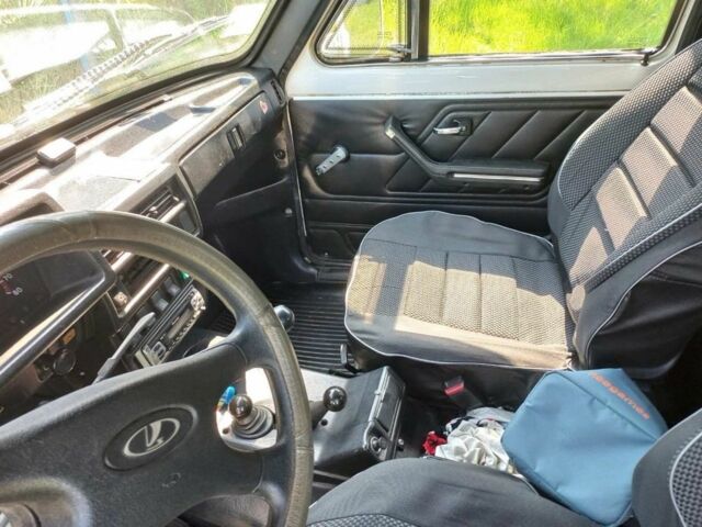 Белый ВАЗ 21213 Niva, объемом двигателя 1.6 л и пробегом 206 тыс. км за 3500 $, фото 11 на Automoto.ua