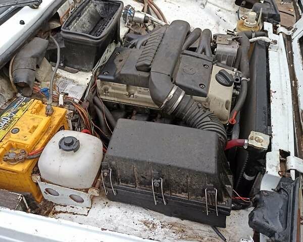 Белый ВАЗ 21213 Niva, объемом двигателя 0 л и пробегом 250 тыс. км за 3200 $, фото 9 на Automoto.ua