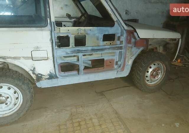 Белый ВАЗ 21213 Niva, объемом двигателя 0 л и пробегом 10 тыс. км за 2100 $, фото 7 на Automoto.ua