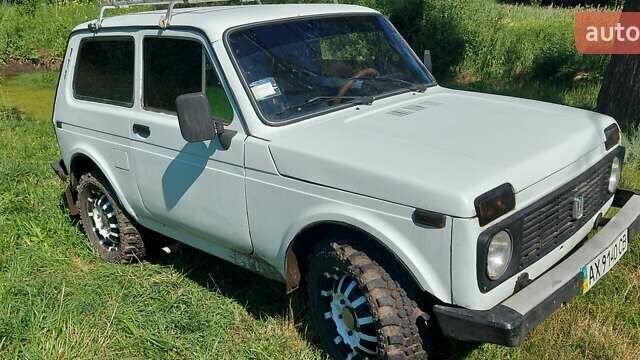 Белый ВАЗ 21213 Niva, объемом двигателя 0 л и пробегом 10 тыс. км за 2100 $, фото 4 на Automoto.ua