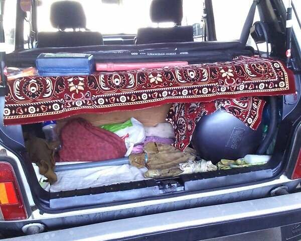 Белый ВАЗ 21213 Niva, объемом двигателя 1.6 л и пробегом 170 тыс. км за 3000 $, фото 11 на Automoto.ua