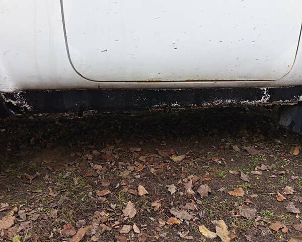 Белый ВАЗ 21213 Niva, объемом двигателя 1.6 л и пробегом 160 тыс. км за 1700 $, фото 14 на Automoto.ua