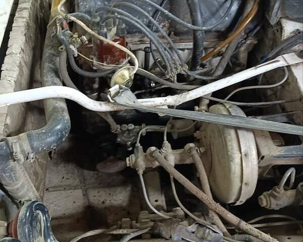 Белый ВАЗ 21213 Niva, объемом двигателя 1.7 л и пробегом 100 тыс. км за 2700 $, фото 27 на Automoto.ua