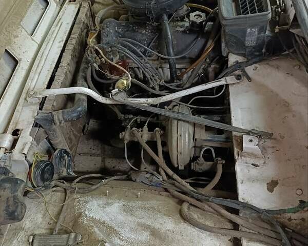 Белый ВАЗ 21213 Niva, объемом двигателя 1.7 л и пробегом 100 тыс. км за 2700 $, фото 35 на Automoto.ua
