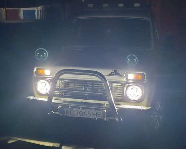 Белый ВАЗ 21213 Niva, объемом двигателя 1.7 л и пробегом 100 тыс. км за 2700 $, фото 43 на Automoto.ua