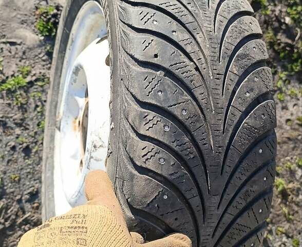 Белый ВАЗ 21213 Niva, объемом двигателя 1.7 л и пробегом 100 тыс. км за 2700 $, фото 46 на Automoto.ua