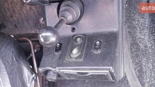 Белый ВАЗ 21213 Niva, объемом двигателя 1.7 л и пробегом 305 тыс. км за 5100 $, фото 6 на Automoto.ua