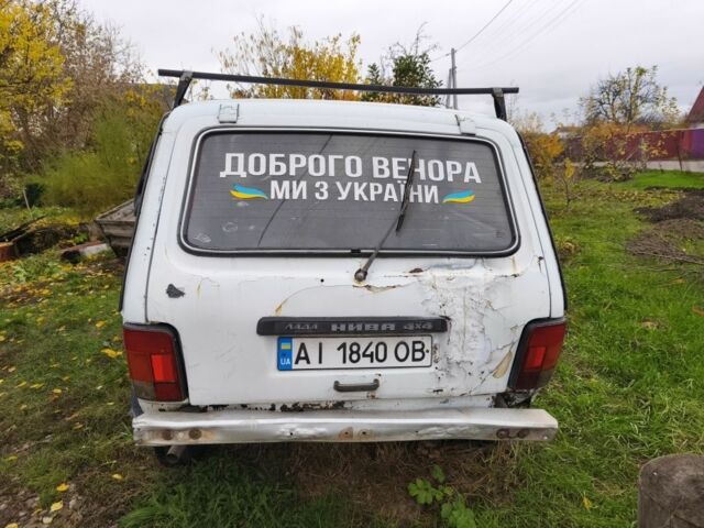 Белый ВАЗ 21213 Niva, объемом двигателя 1.7 л и пробегом 200 тыс. км за 1200 $, фото 1 на Automoto.ua