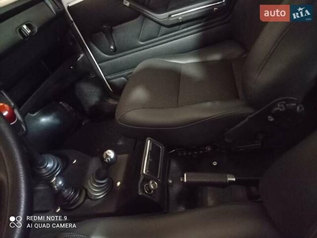 Білий ВАЗ 21213 Niva, об'ємом двигуна 1.7 л та пробігом 62 тис. км за 7000 $, фото 11 на Automoto.ua